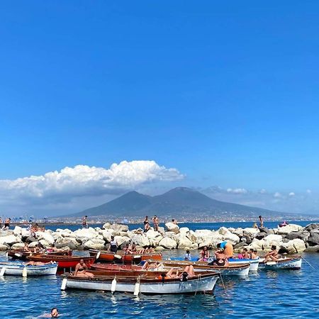 A Due Passi Da Dante Bed & Breakfast Napoli Exterior foto