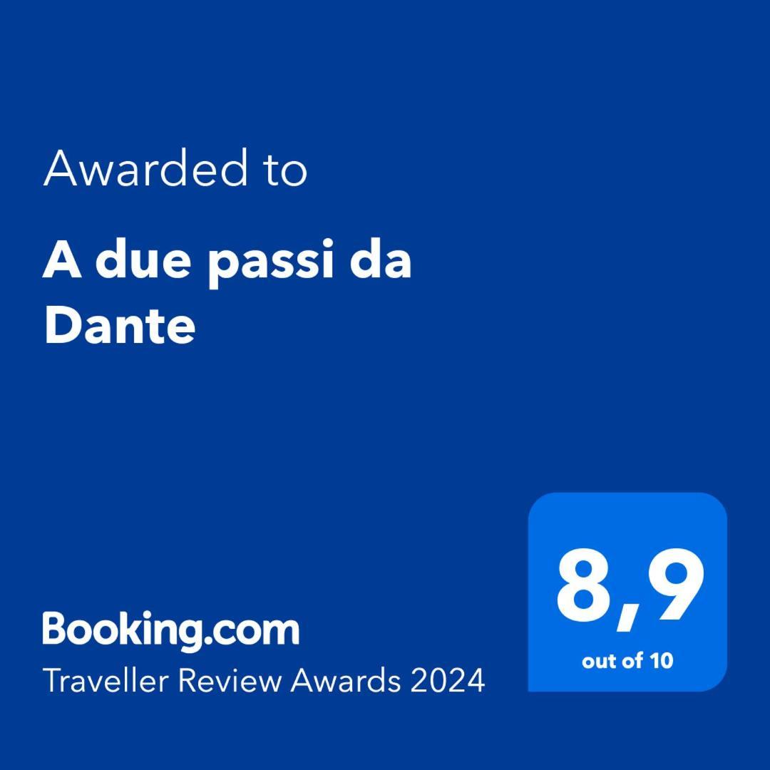 A Due Passi Da Dante Bed & Breakfast Napoli Exterior foto