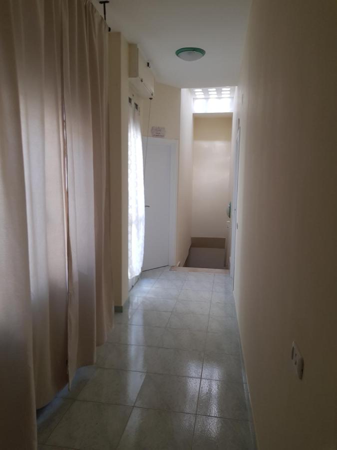 A Due Passi Da Dante Bed & Breakfast Napoli Exterior foto